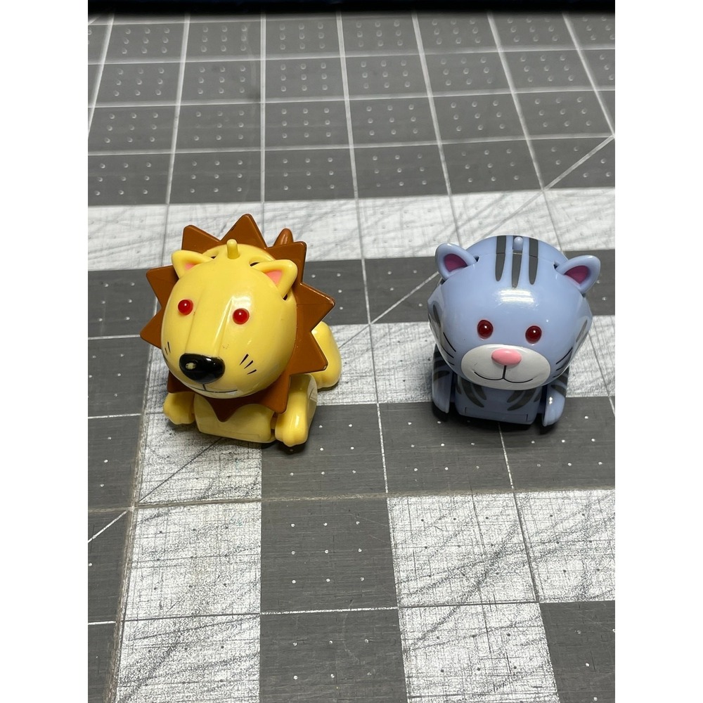 Micro Pet Lot‎ Lion 2002  Blue Cat 2003 Not Tested